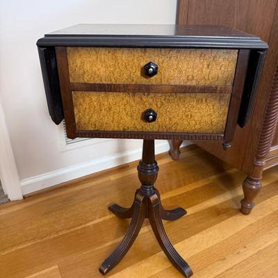 Vintage Dropleaf End  Table