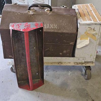 Sale Photo Thumbnail #105: Small Tool Box On Wheels 