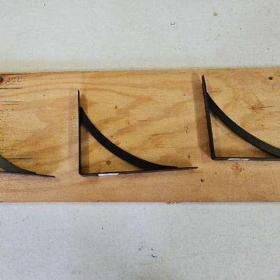 Sale Photo Thumbnail #102: DIY Shelf And Brackets