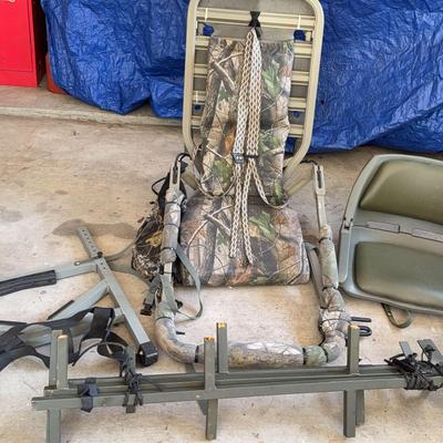 Sale Photo Thumbnail #52: Deer Stands And Ladder