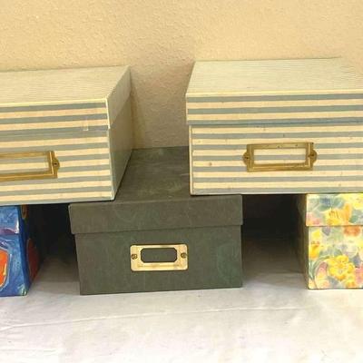 Sale Photo Thumbnail #188: Decorative Boxes