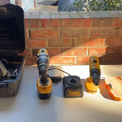 Sale Photo Thumbnail #68: Skilsaw And DeWalt Drills