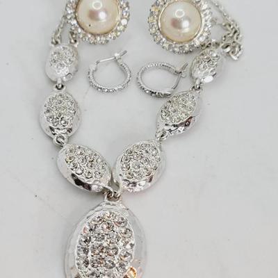 Rhinestone and Faux Pearl Necklace & Earrings 3pc Set
