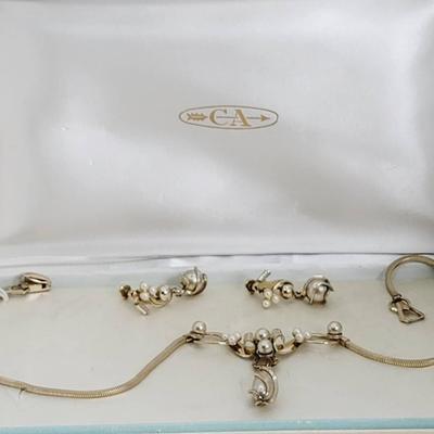 Carl Art Vintage Caged Faux Pearl Set In Box Necklace Earrings 