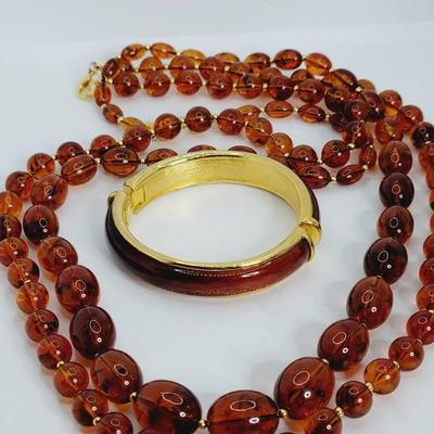 Faux Amber Joan Rivers Set with 2 Necklaces and 1 Bracelet 