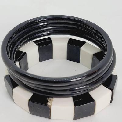 Black White Bracelet Lot Vintage Mid 