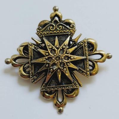 Maltese Cross Pin Gold Tone Costume Pin Brooch