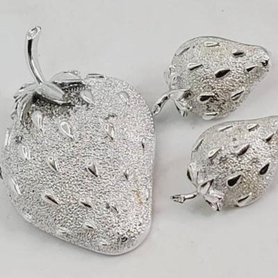 Sarah Coventry Strawberry Pin and Earrings Set Silver Tone