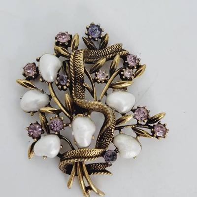 Coro Rhinestone and Faux Baroque Pearl Floral Bouquet Pin