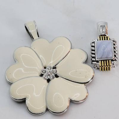 Lia Sophia Pendants Flower and Frame 2pc 