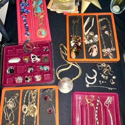 Sale Photo Thumbnail #49