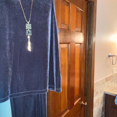 Sale Photo Thumbnail #115