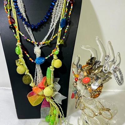 Vintage “Lisner” Bracelet & Colorful Jewelry