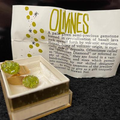 “Olivines” Hawaiian Diamond Vintage Ring