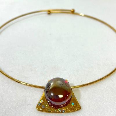 One of a Kind, Gold Toned Metal Pendant Choker!