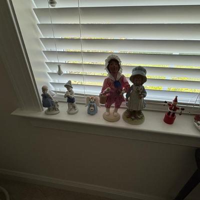 Sale Photo Thumbnail #170