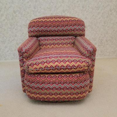 Upholstered Swivel Chair – Colorful Geometric Pattern with Padded Arms & Back