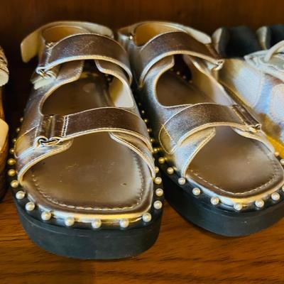 Sale Photo Thumbnail #213