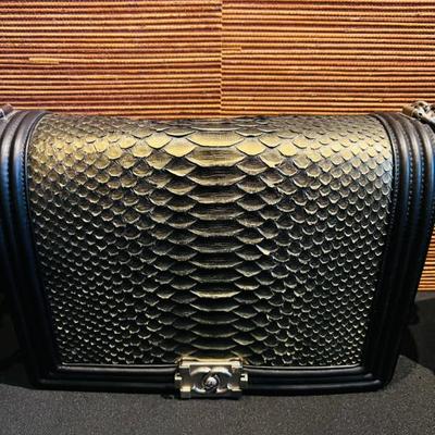 Sale Photo Thumbnail #172