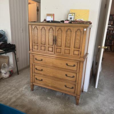 Sale Photo Thumbnail #37