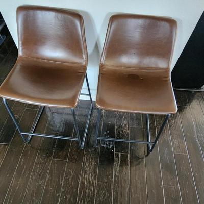 Chairs 2 pc set -- $100

og pp $226.98+tx 