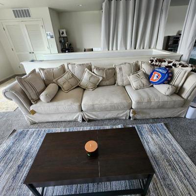 Extra-long deep sofa $600
Coffee table w/pull up sections $75
Room dividers $100 (3sets)

Sofa og pp $1300
Room dividers og pp $60 (3)