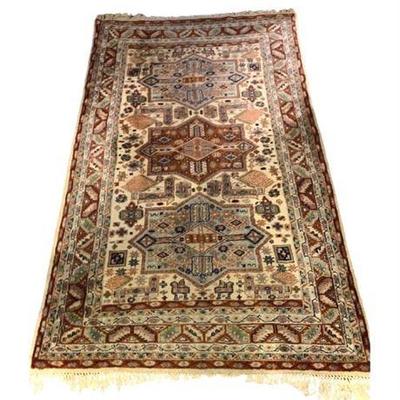 Lot 011   
Indian Jaipuri Wool Area Rug, Vintage