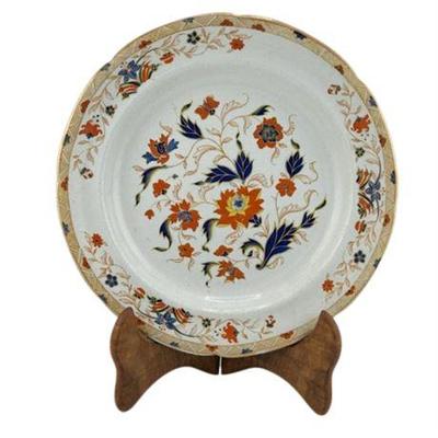 Lot 100-066  
Wedgwood, "Japan" Cabinet Plate, Mid 19th C