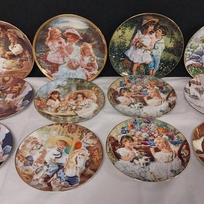 LS220 - Lot Of Decorative Children Genre Plates