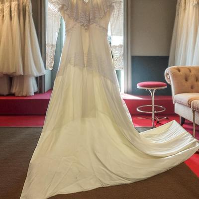 LS127 - Vintage Ivory Lace Long-Sleeve Gown and Child/Doll Dress