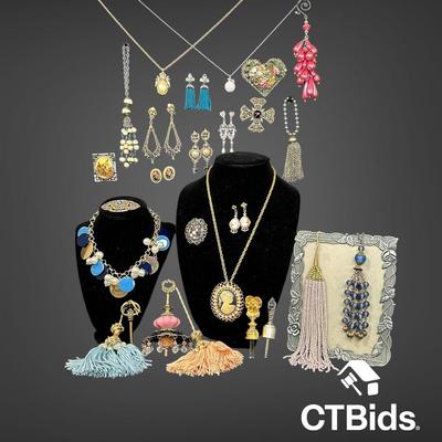 LS122 - Assorted Costume Jewelry and Accessories