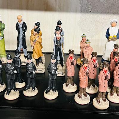 Vintage Sherlock Holmes Chess Set
