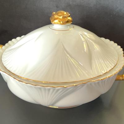 Shelley Regency Fine Bone China