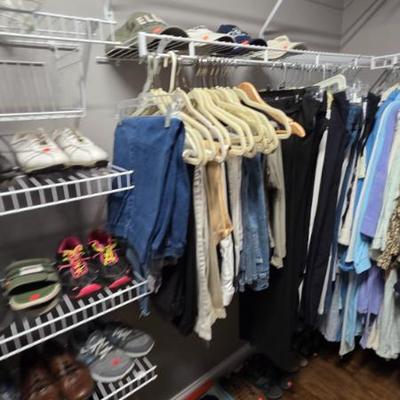 Sale Photo Thumbnail #141