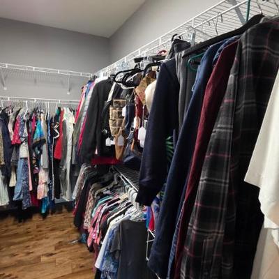 Sale Photo Thumbnail #146