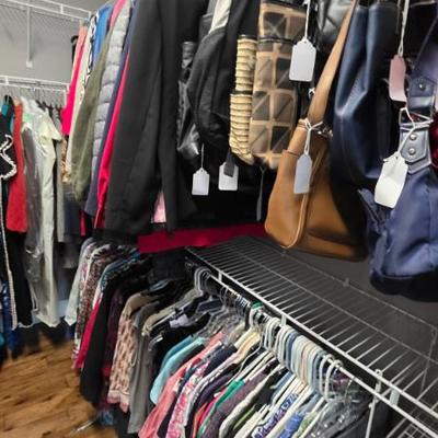 Sale Photo Thumbnail #143