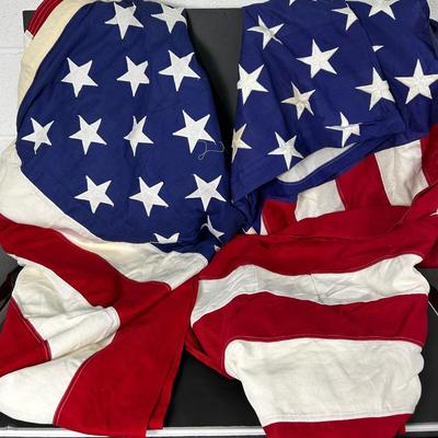 U.S. Giant Flags – 100% Cotton, Valley Forge Co. (115x60" & 110x55")