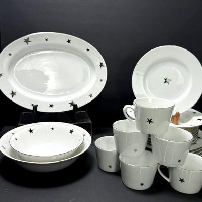 Ikea Discontinued Enesta Silver Star 20370 Christmas Dinnerware Set Service For 6 - 1 Of 2