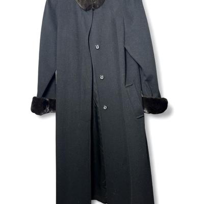 Vintage Marvin Richards Black Pure Wool Coat (size 14)