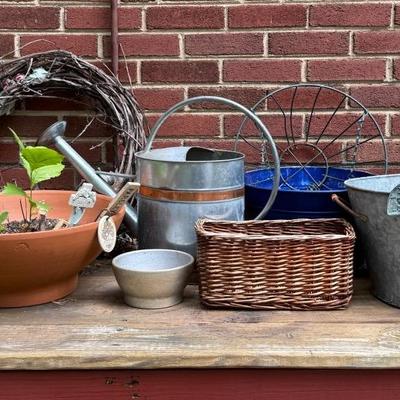 Garden Pots & Decor Cleanout w/ Bonus Items