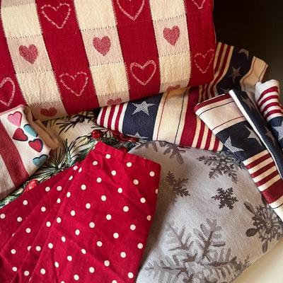 Assorted Holiday Table Linens