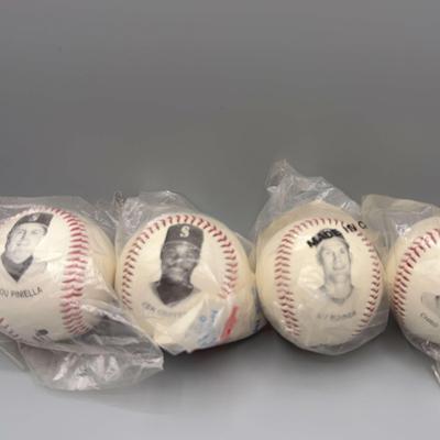  Chevron Team Stars 1994 Seattle Mariners baseballs produced by Fotoball.