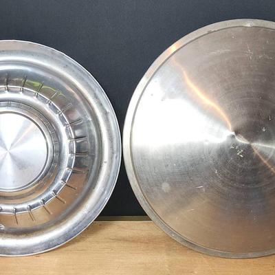 Plymouth & Unknown Hubcap