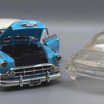 1953 Chevrolet Bel-Air And Hofbauer Glass Mercedes-Benz
