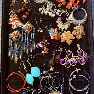 Sale Photo Thumbnail #182