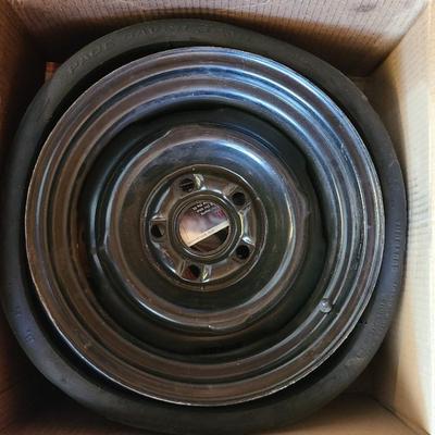 Original 1972 De Tomaso Pantera Spare Rim and Tire