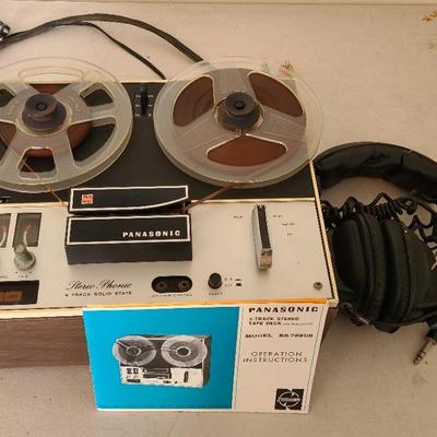 Panasonic 4-track Stereo Tape Deck RS-766US And Headphones