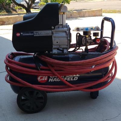 Campbell Hausfeld 8-gallon And Accessories 
