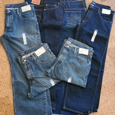 Denim Dream - Men's Levi's And Arizona Jeans