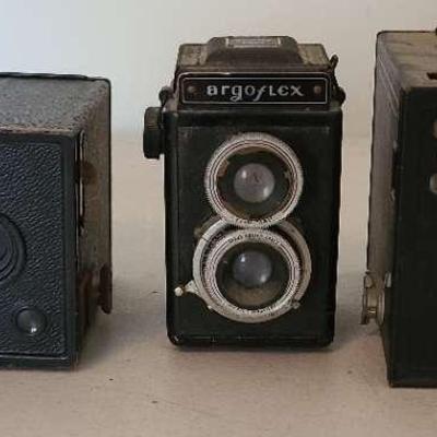 Say Cheese in Style – Argoflex and Kodak Box Camera Trio